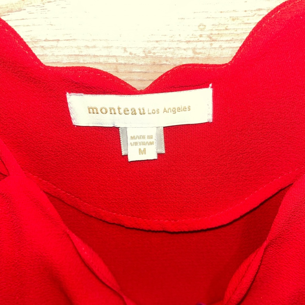 Red blouse - Picture 2 of 2